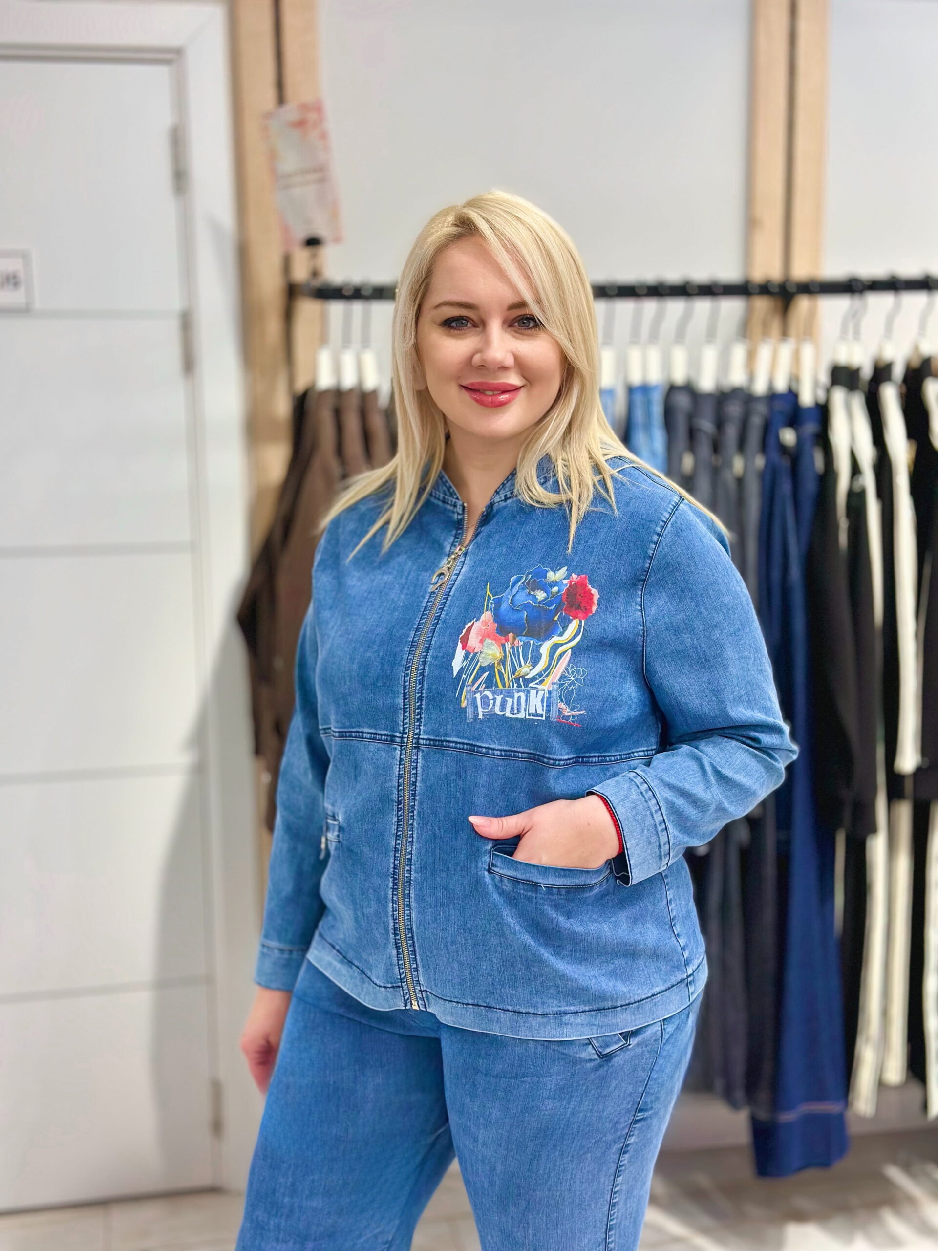 Costum casual - imagine 3