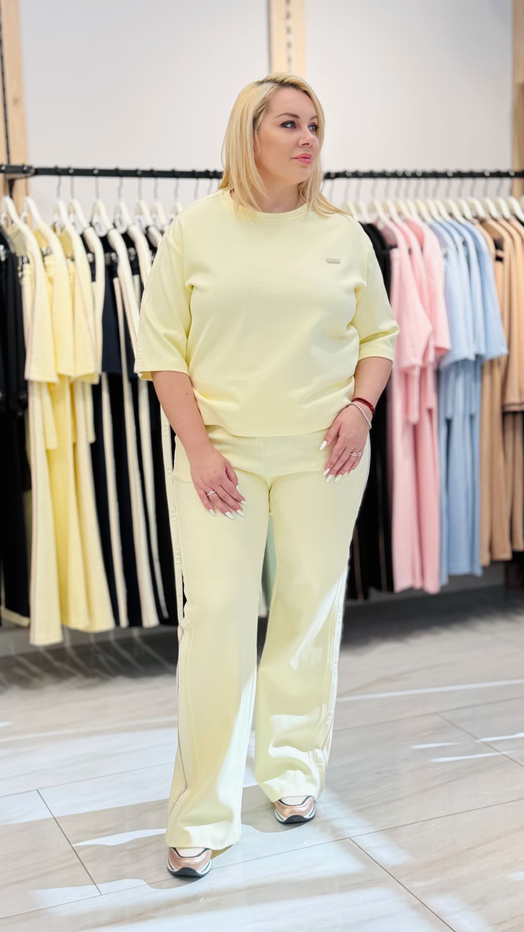 Costum casual din 2 piese - imagine 2