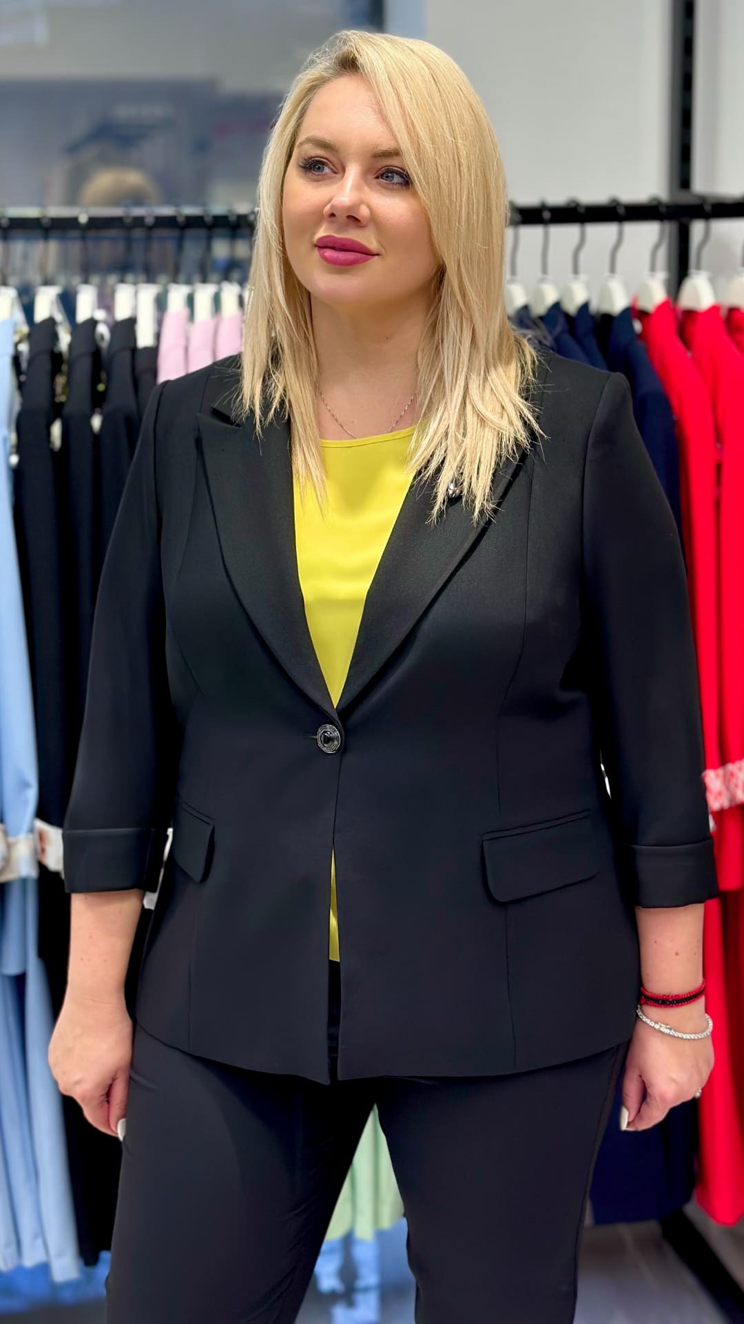 Costum clasic - imagine 2