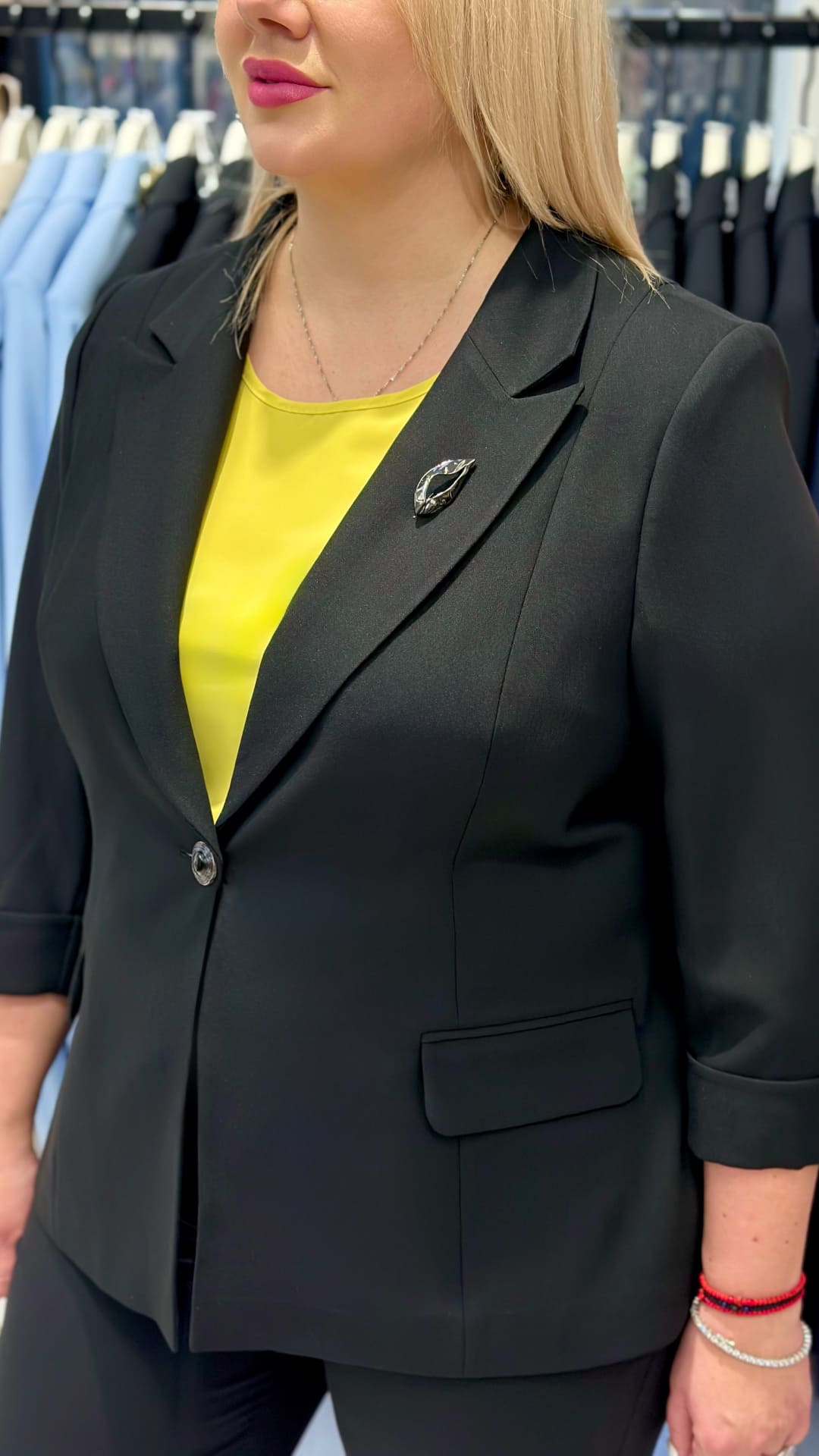 Costum clasic - imagine 3