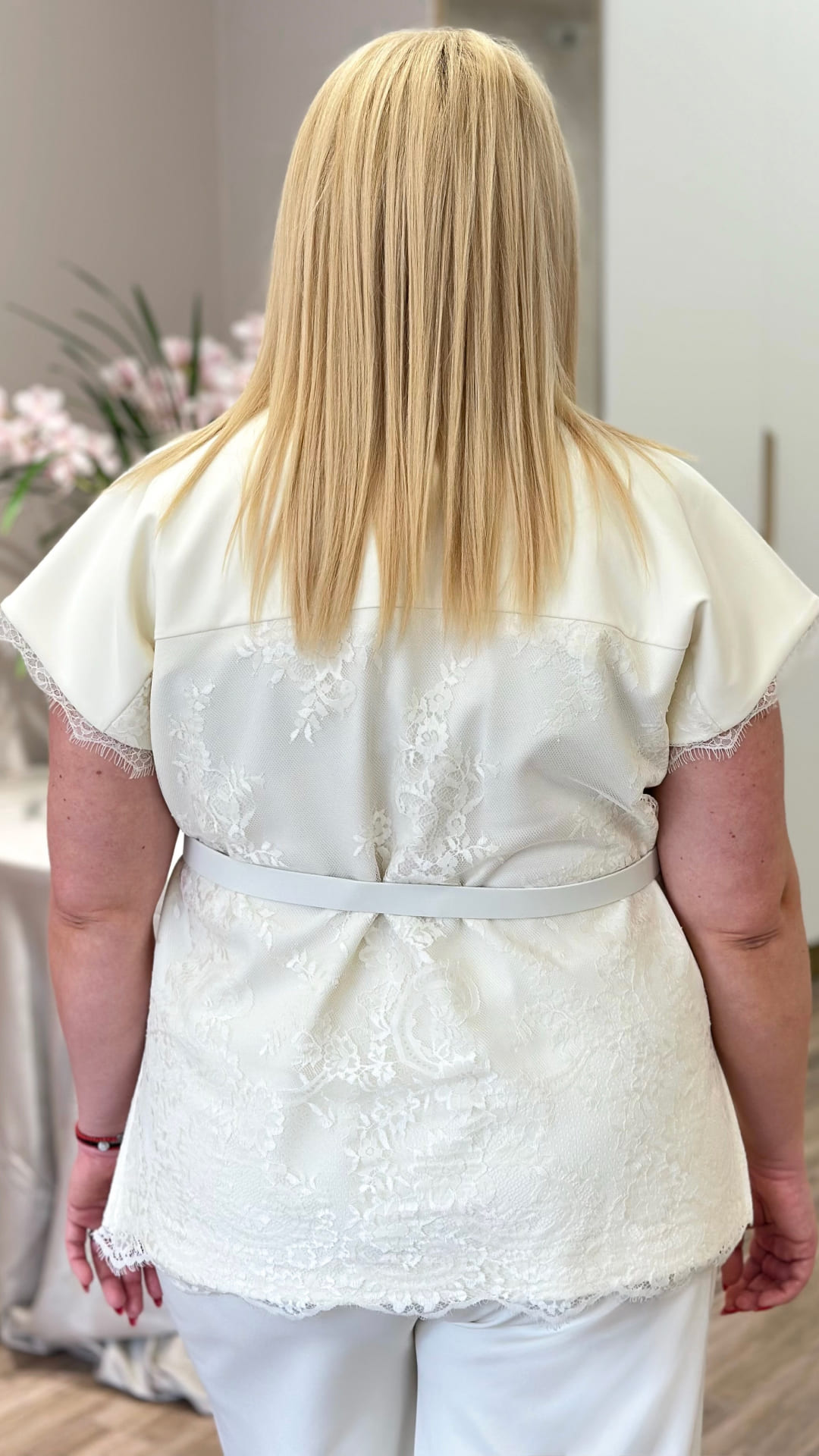 Costum clasic - imagine 4