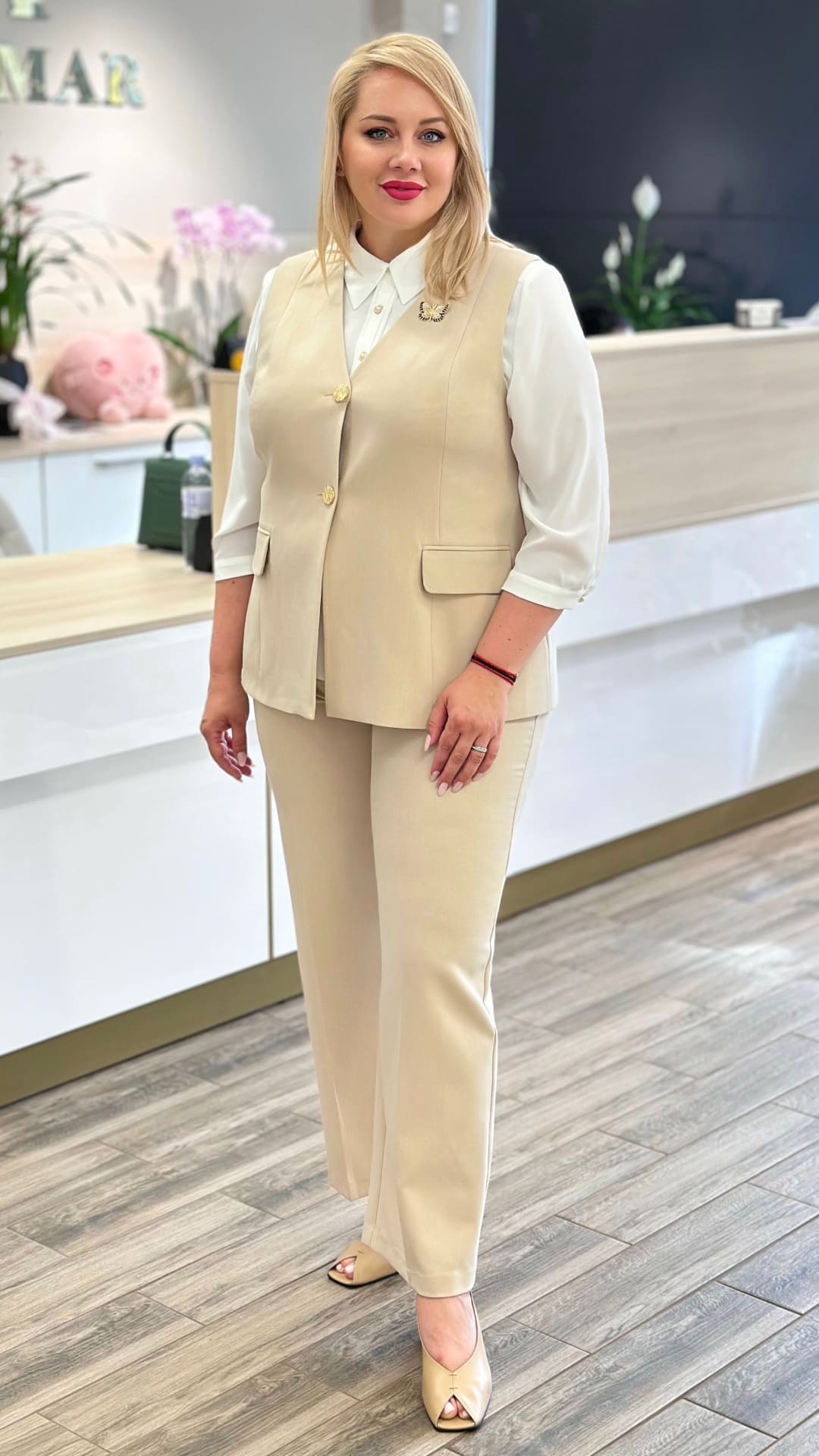 Costum clasic din două piese