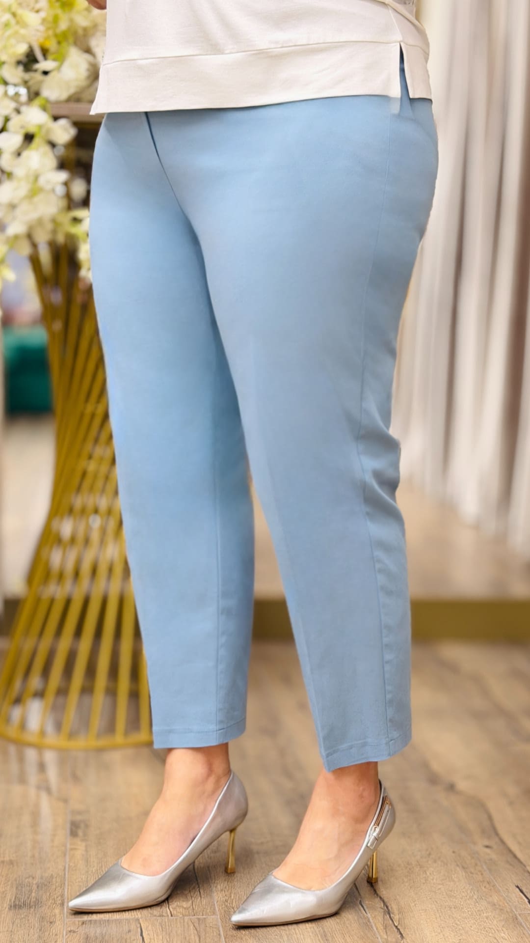 Pantaloni clasici