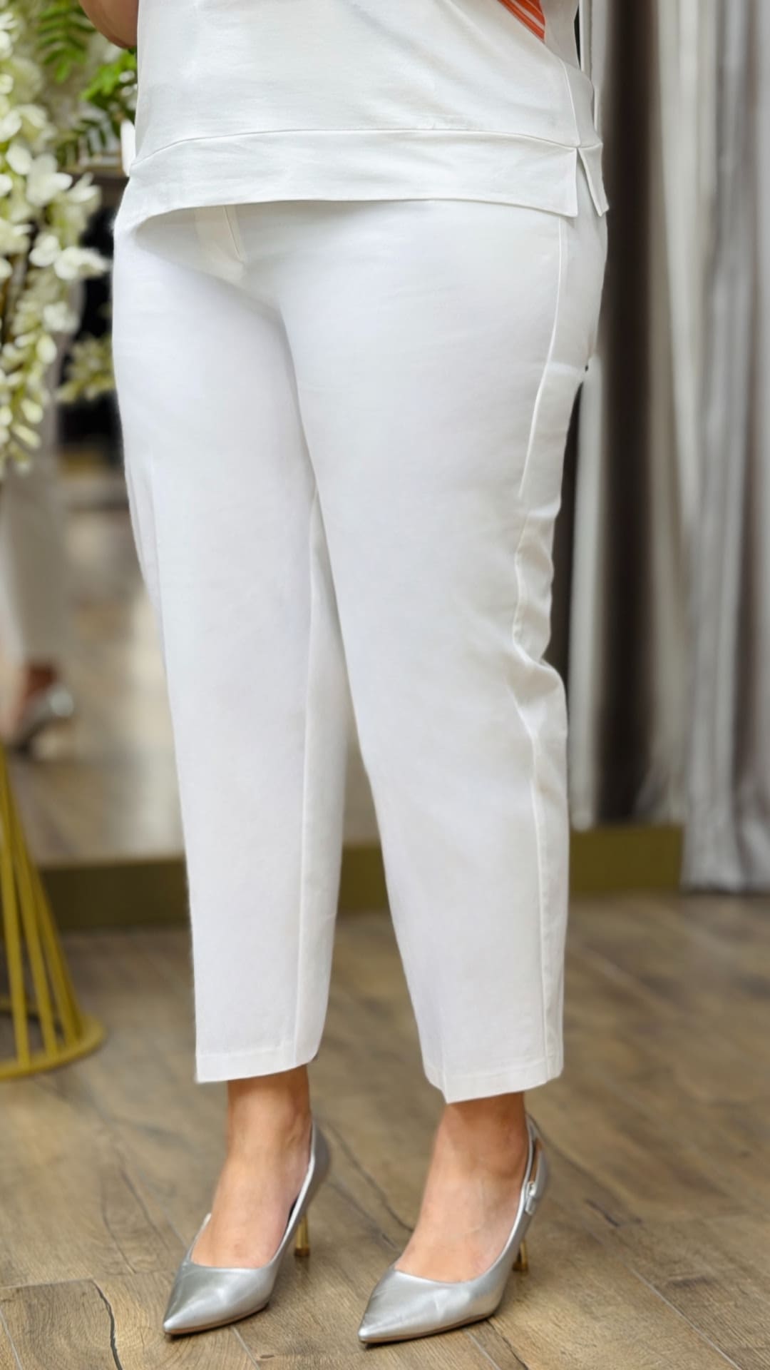 Pantaloni clasici