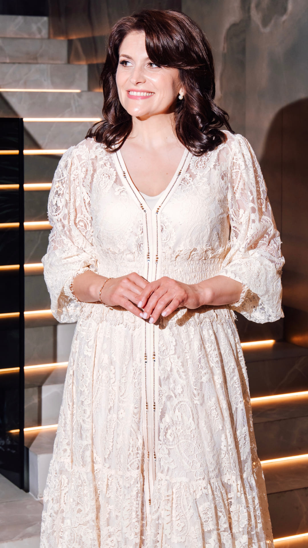 Rochie din dantelă - imagine 2