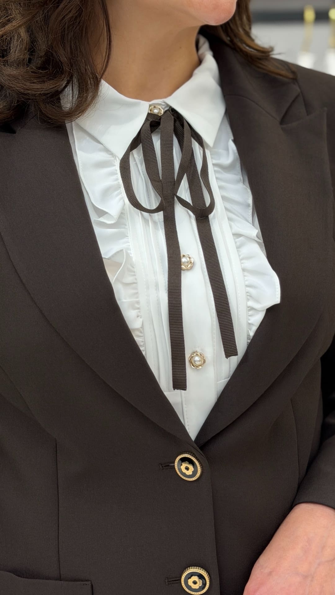 Costum clasic - imagine 2