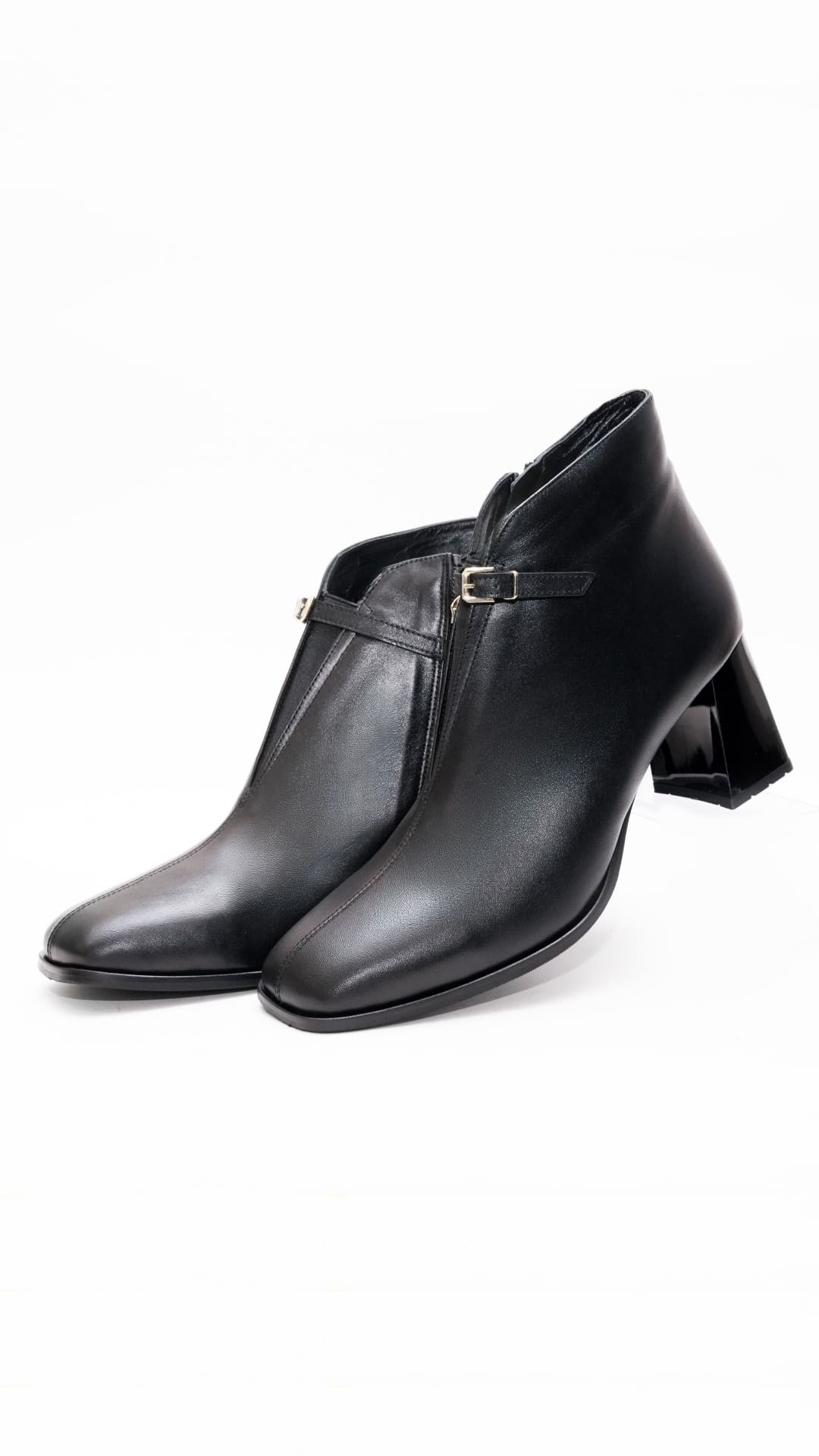 Botine cu toc