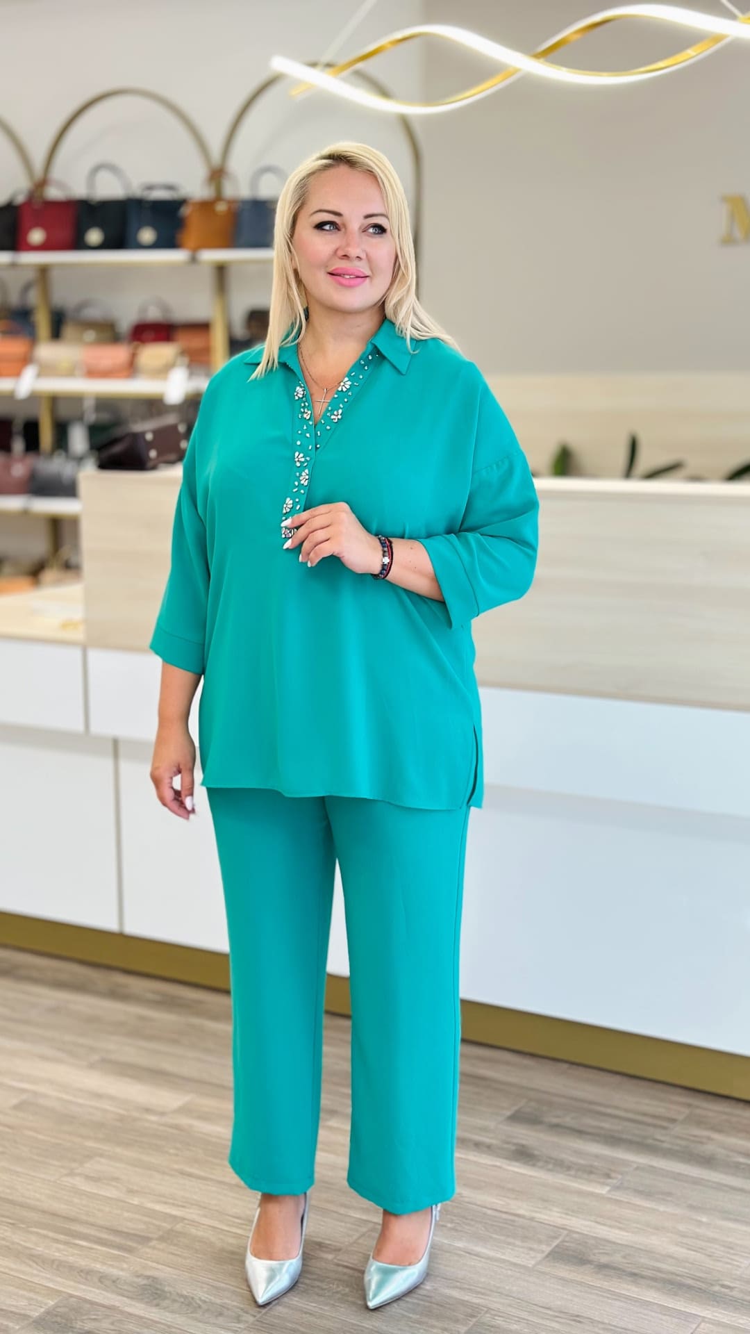 Costum elegant